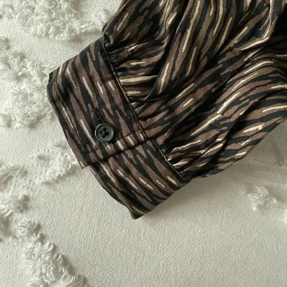 Banana Republic Belted Tiered Blouse - Picture 7 of 12